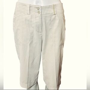 NIKE GOLF FIT DRY BERMUDA SHORTS WOMENS SIZE 4P BEIGE AND WHITE HOUNDSTOOTH